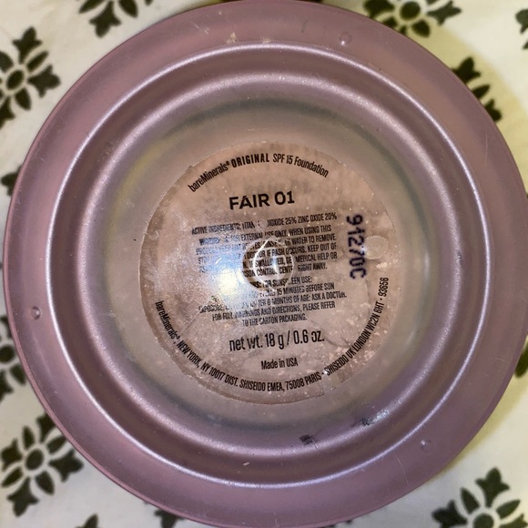 Bare Minerals original foundation - Picture 2 of 5